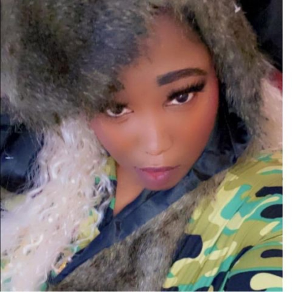 Meet your Posher, Tisha